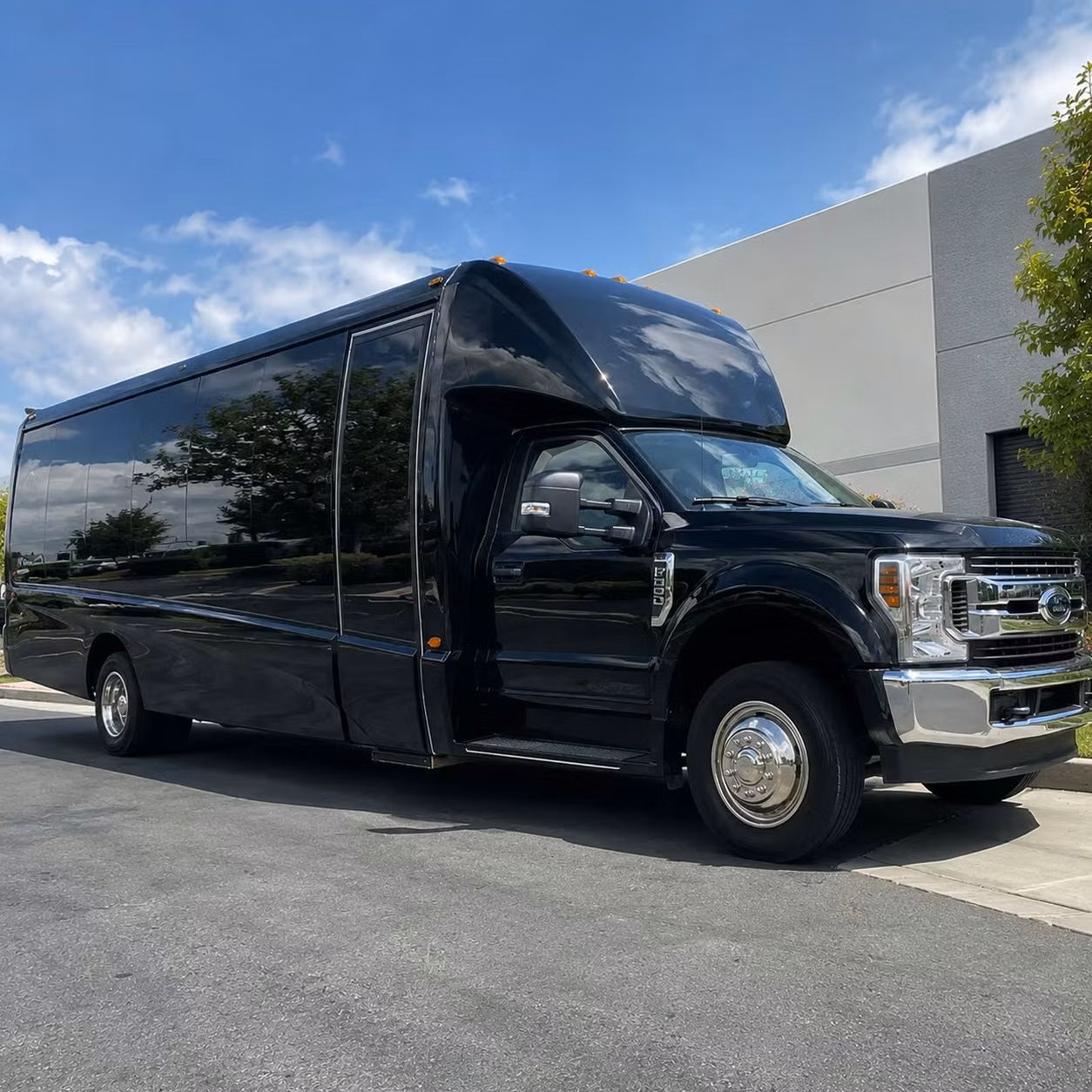 18 passenger minibus