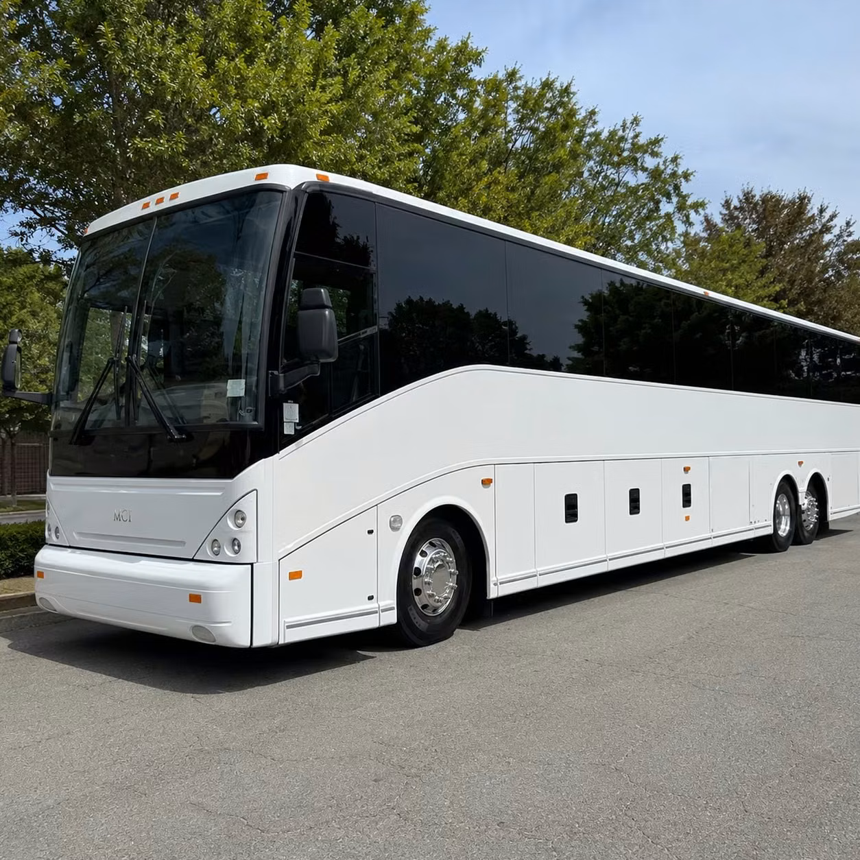 fayetteville 15 passenger minibus rental