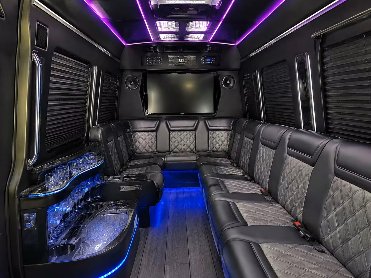 got 30 seconds get instant corporate bus pricing for fayetteville right now