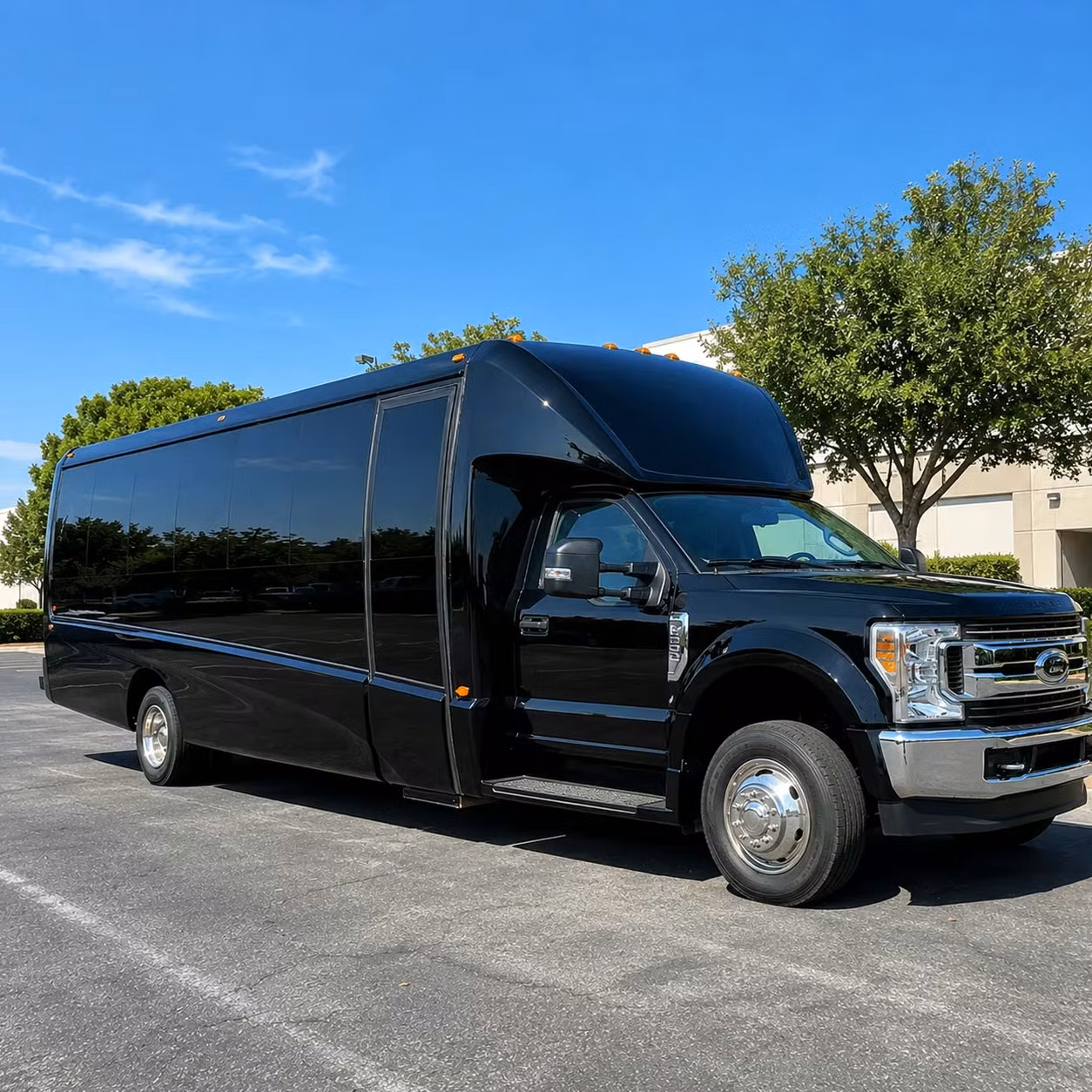minibus rentals for fayetteville elementary and middle school day trips