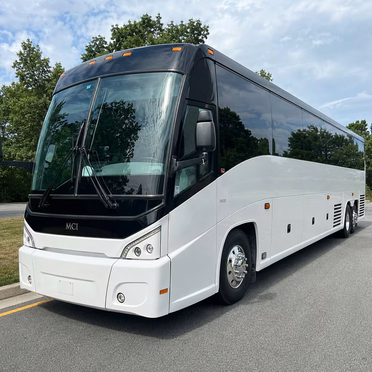you re never limited to one fleet when you book fayetteville employee transportation through charterbusrentalfayettevillenc com